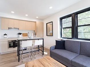 Sojourn The 13th St Flats, Washington, DC 20009