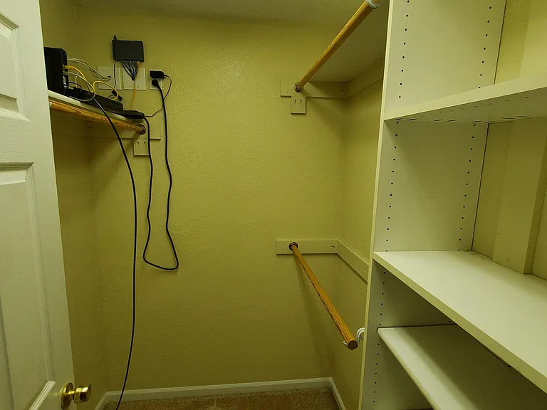 5330 Godas Cir — Photo 24