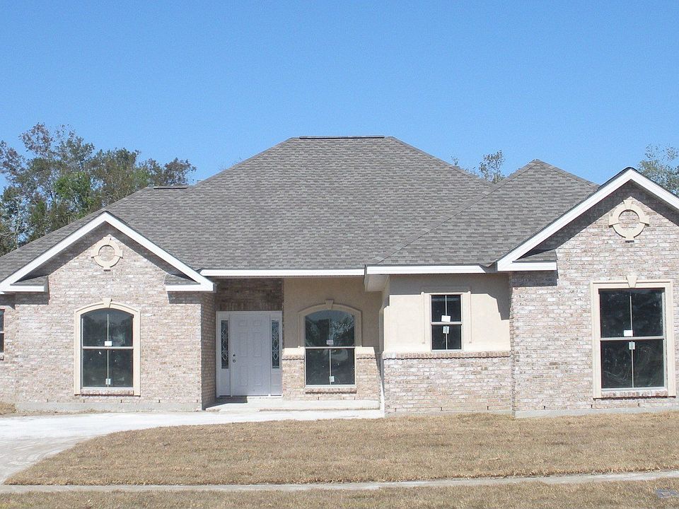 1st image of 801 Country Cottage Blvd