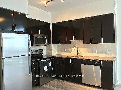 85 N Park Rd #1405 — Photo 6