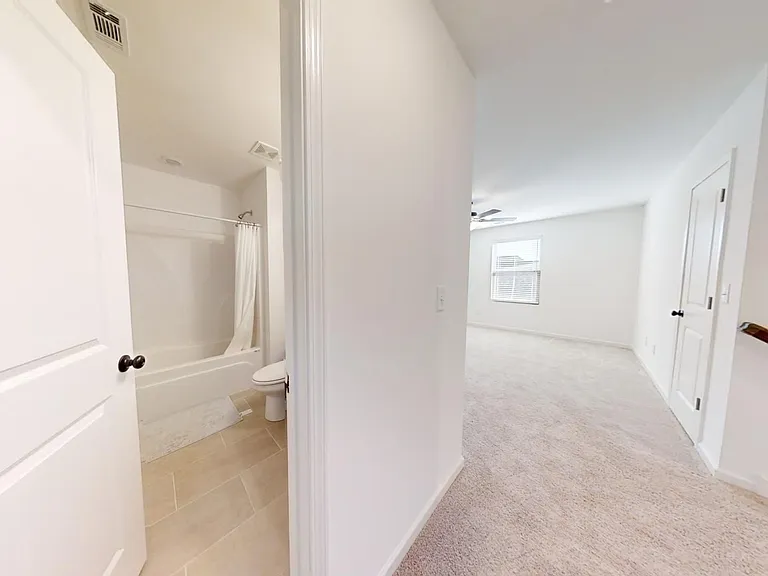 138 Northern Flicker Dr — Photo 4