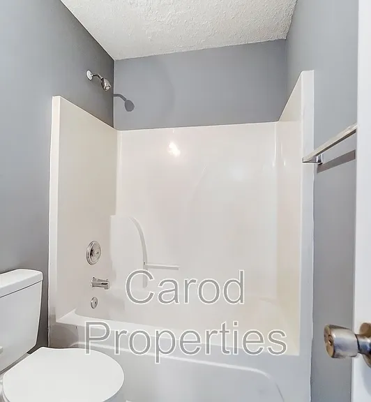 1015 Alston Hill Dr — Photo 36