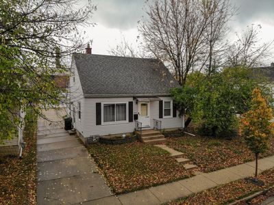 2221 South 84th STREET, West Allis, WI, 53227