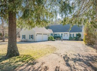 535 Main St, Cotuit, MA 02635