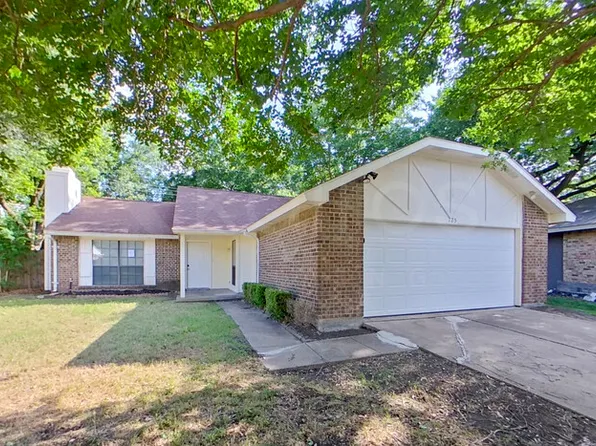 125 Quebec Cir, Glenn Heights, TX 75154