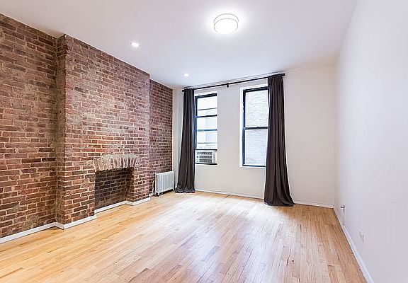 3rd image of 334 E 77th St APT 5