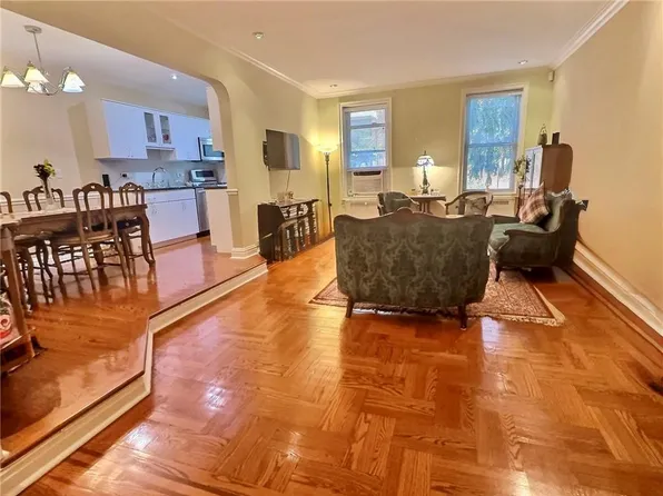 9437 Shore Road image 2 of 28