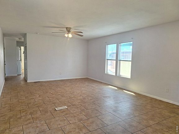5th image of 4412 E Mulberry St #216