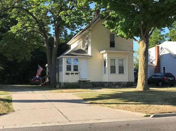433 E Main St, Owosso, MI 48867