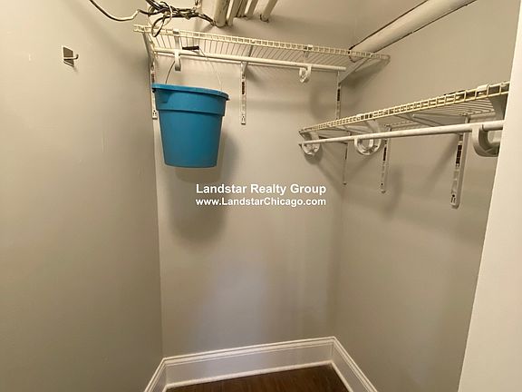 3rd image of 6522 N Glenwood Ave APT B