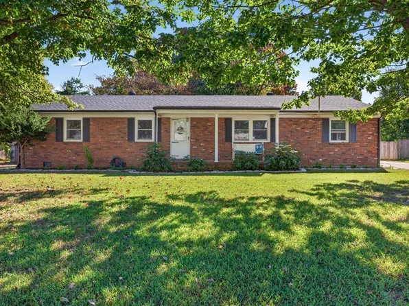 4638 Boxwood Dr, Owensboro, KY 42303