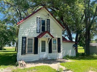 307 1st Ave W, Weldon, IA 50264