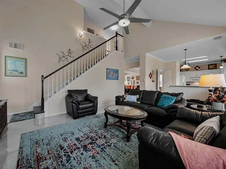9514 Trailing Moss Dr — Photo 12