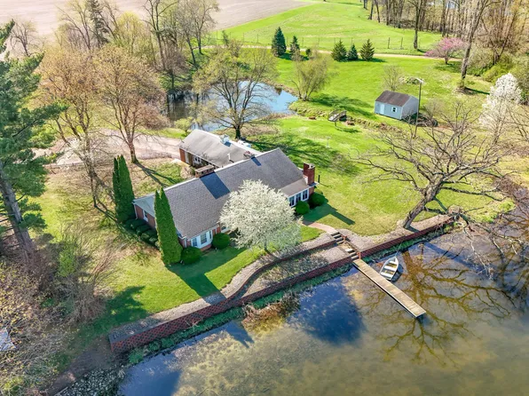 10900 Curth Rd, Jonesville, MI 49250