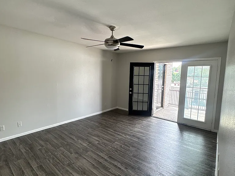 1543 Babcock Rd — Photo 21
