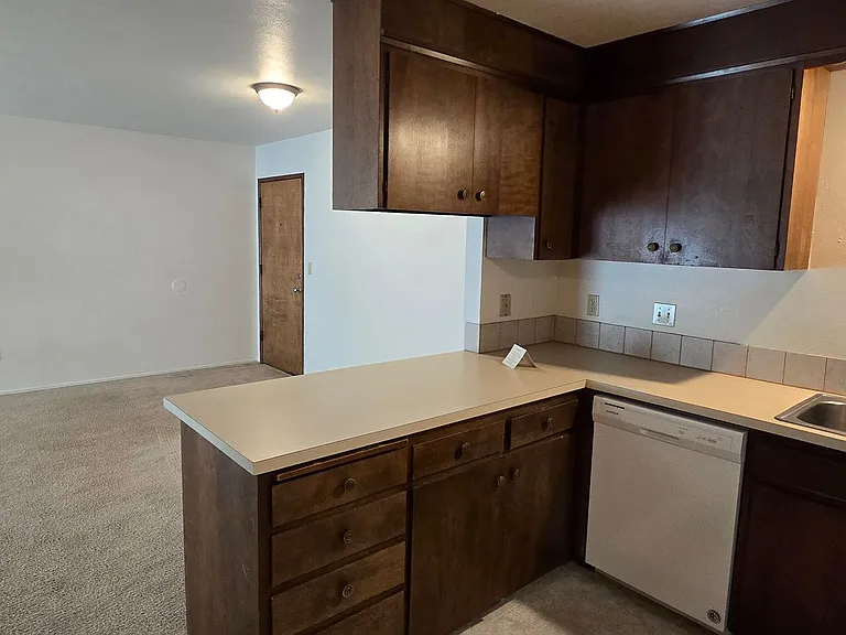 430 SW 7th St #1-15 — Photo 19