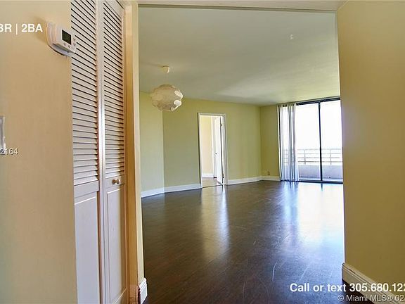 4th image of 3300 NE 191st St APT 603