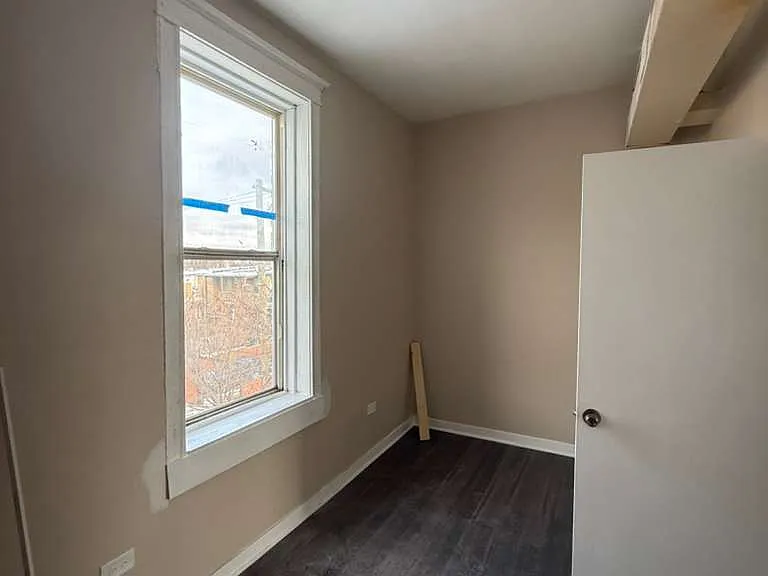 1319 S Harding Ave #3F — Photo 8