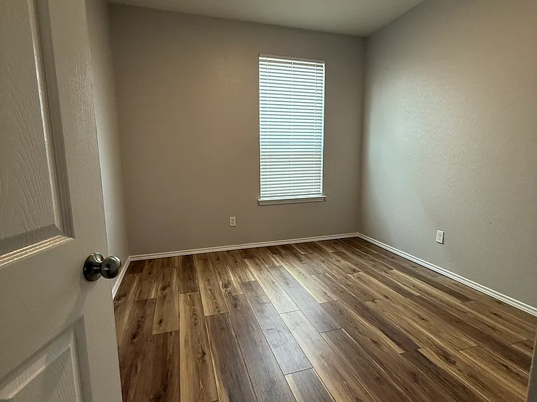 7123 Anacua Crk — Photo 16