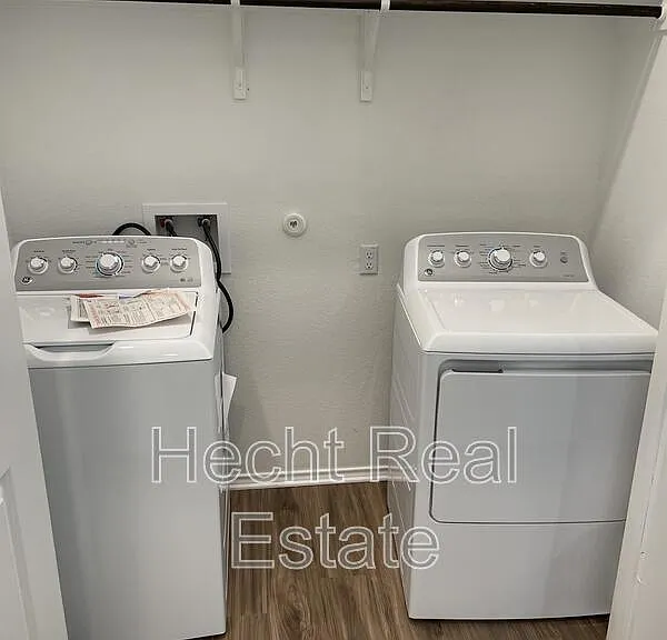 267 Geode Gln — Photo 12