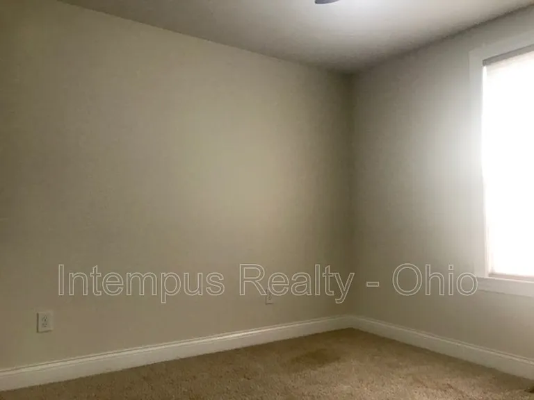 9390 Woodbine Way — Photo 42