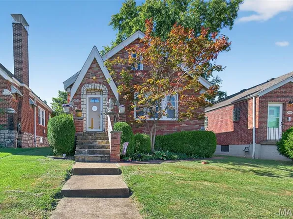 5656 Pernod Ave, Saint Louis, MO 63139