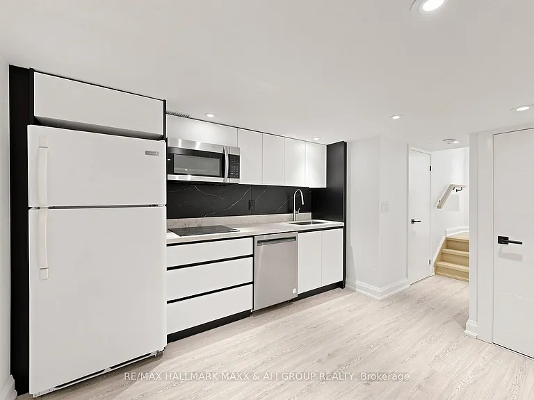 103 Ruggles Ave #BASEMENT — Photo 3