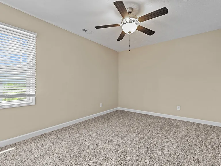 528 Tip Top Ave — Photo 26