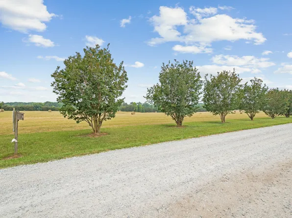 7 Deer Run Trl #7, Hillsborough, NC 27278