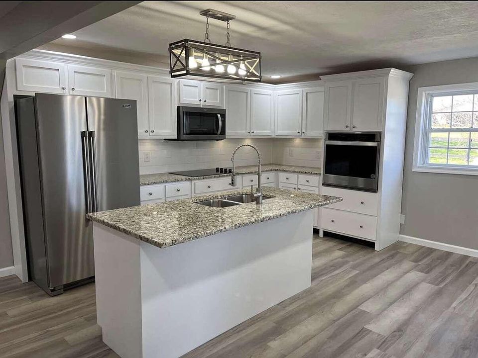 1st image of 15 Brown Colyer Rd