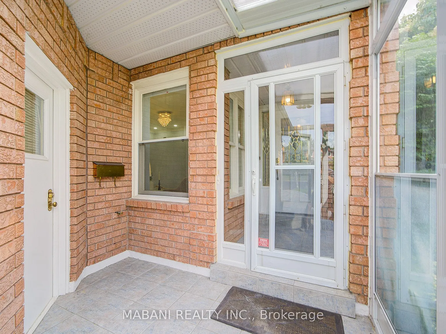 5 bed, $4,200 — Photo 4