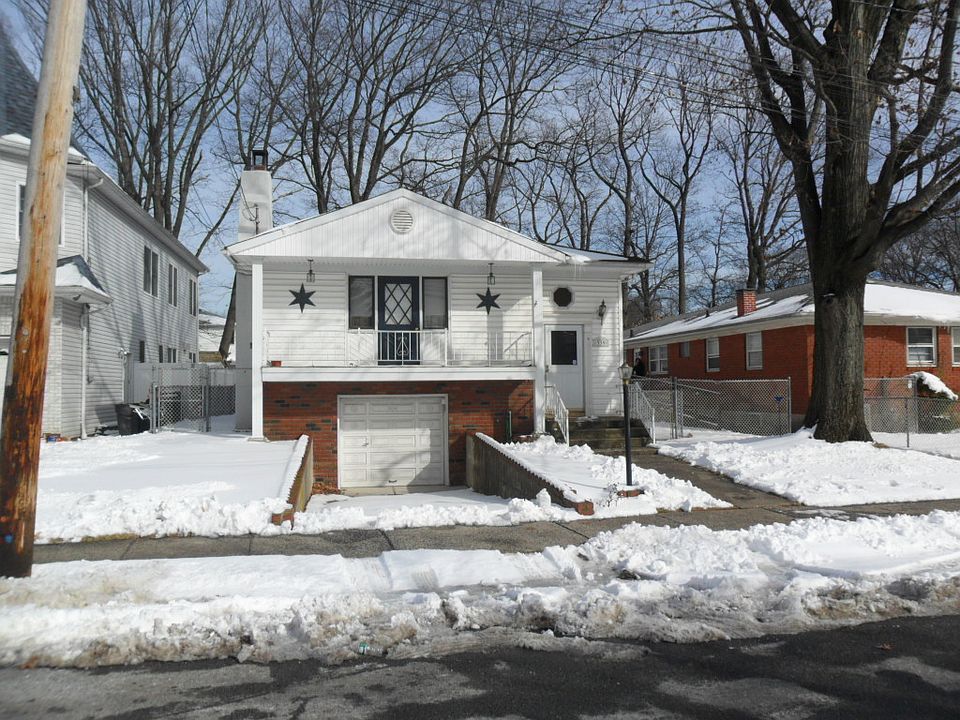 1st image of 339 Oak Ave