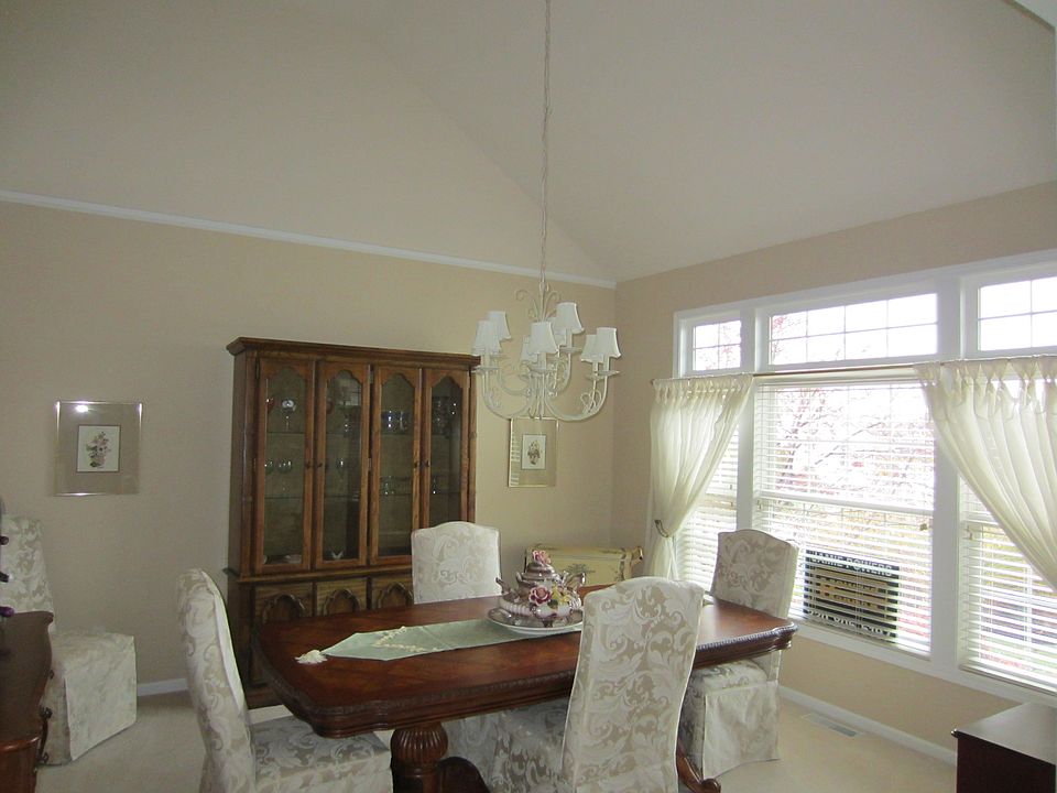 1st image of 3945 Hedgewood Dr