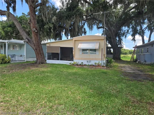 138 Shrimp Ave, Sebring, FL 33870