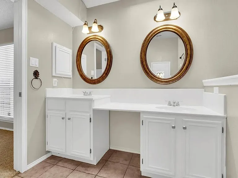 2609 Timberview Cir — Photo 13