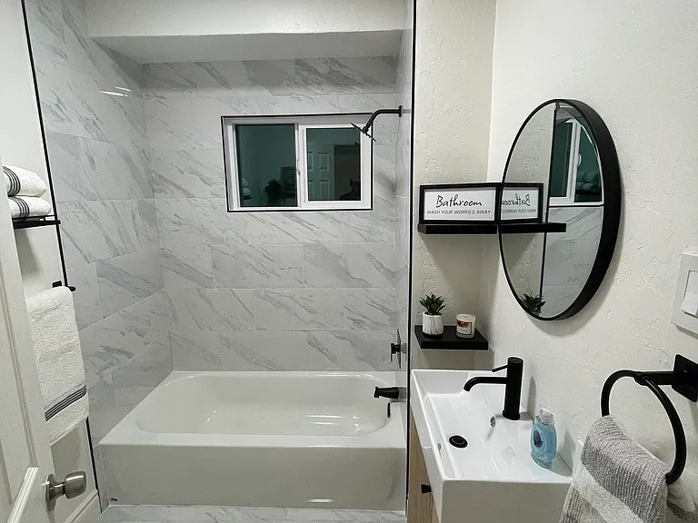 2524 E Grant Ave — Photo 2
