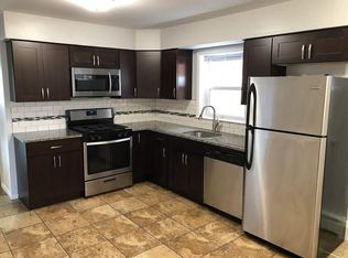 7542 Brown Ave APT 1, Forest Park, IL 60130