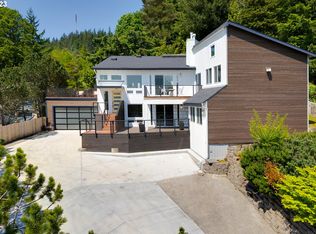 4130 SW Washouga Ave, Portland, OR 97239