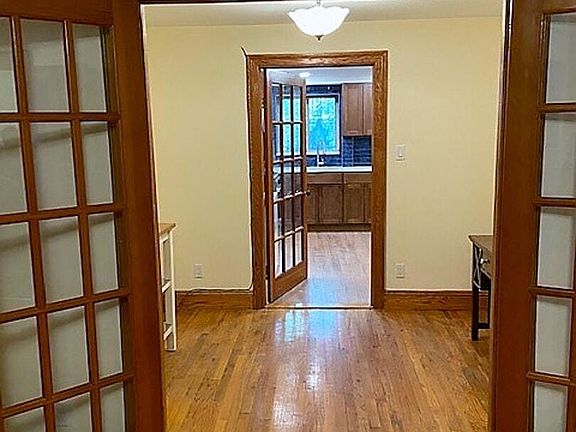 4th image of 321 13th St