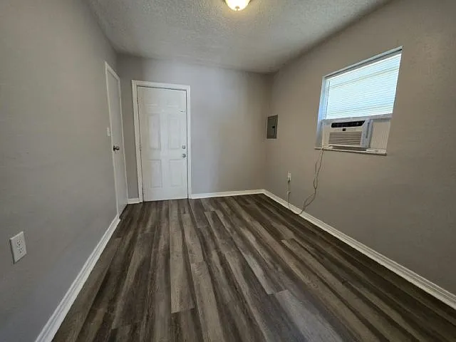 10632 106th Ave N #15 — Photo 5