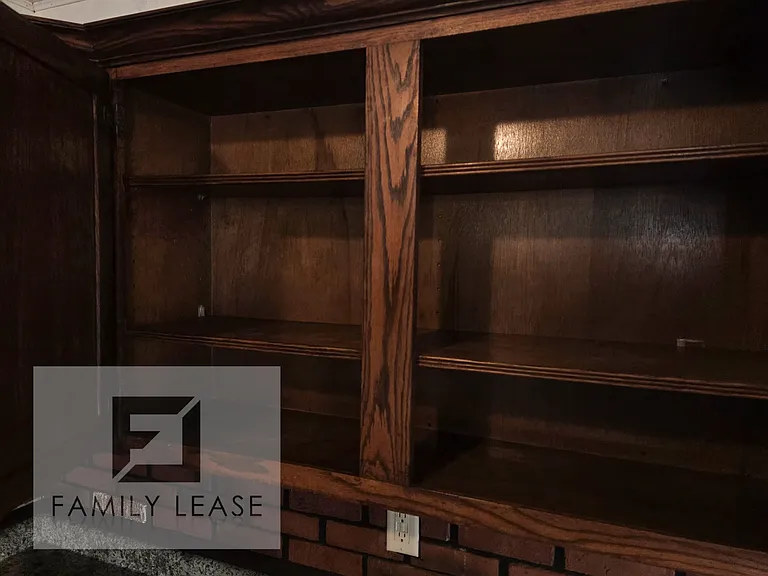 307 Melvin Dr — Photo 9