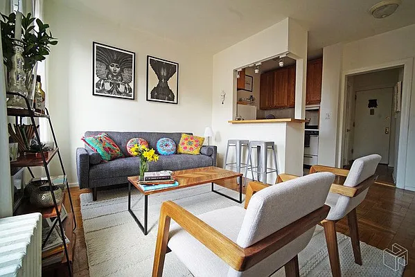 Rented by Halstead Real Estate | media 11