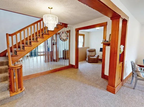 224 W Wisconsin St, Russell, KS 67665