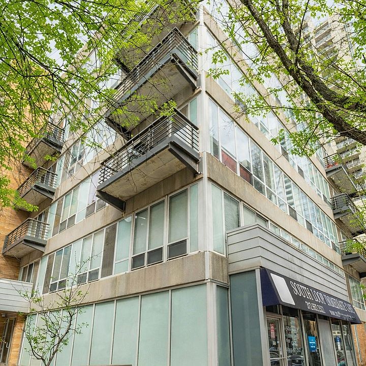1st image of 1430 S Michigan Ave APT 201