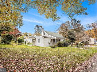 2028 Valley Rd, Oakford, PA 19053