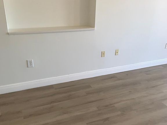 5th image of 6440 NW 114th Ave Unit 432