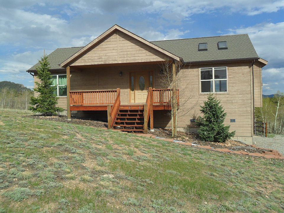 front with covered porch