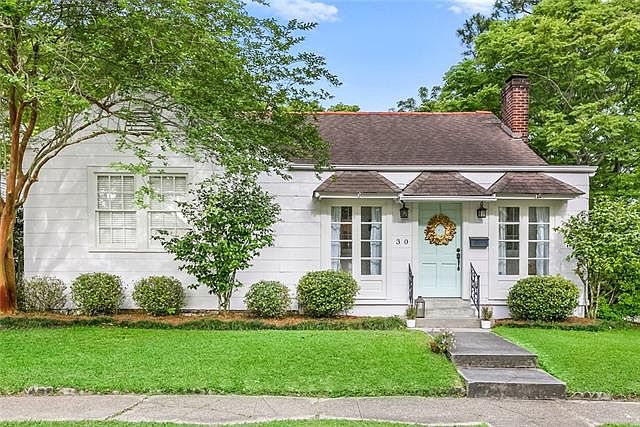 1st image of 30 Maryland Dr