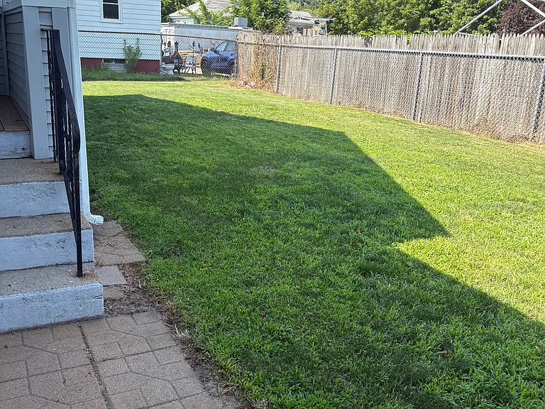 22 Warwick Neck Ave — Photo 13