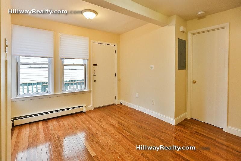 2nd image of 28 Monmouth St #3F